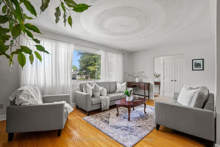 Photo 7 at 45 Larkspur Drive, Nepean (Lynwood Village), Ottawa