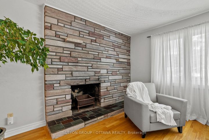 Photo 9 at 45 Larkspur Drive, Nepean (Lynwood Village), Ottawa