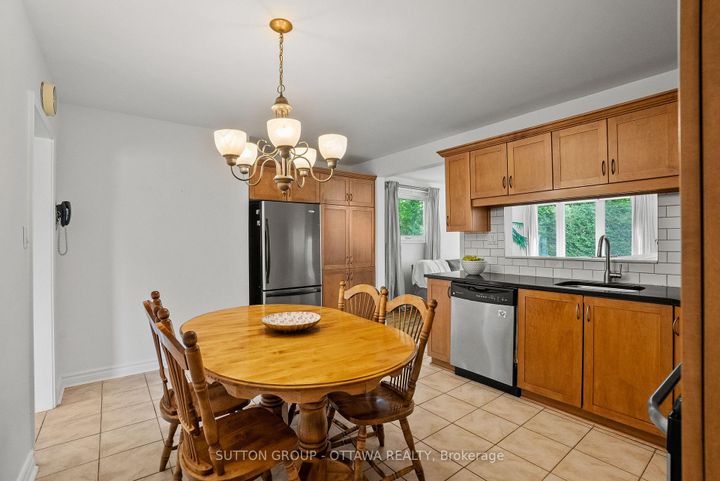 Photo 13 at 45 Larkspur Drive, Nepean (Lynwood Village), Ottawa