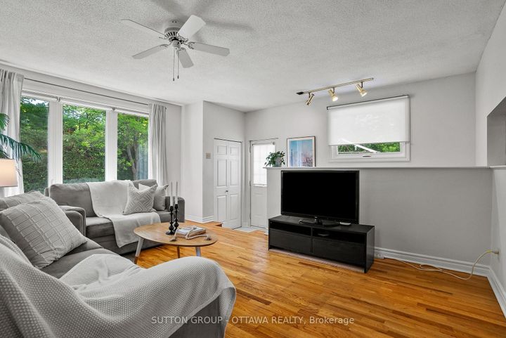 Photo 18 at 45 Larkspur Drive, Nepean (Lynwood Village), Ottawa