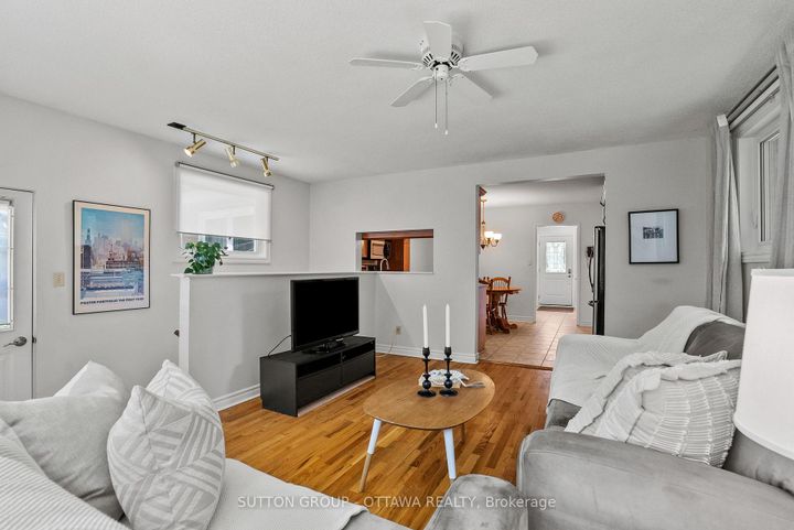 Photo 19 at 45 Larkspur Drive, Nepean (Lynwood Village), Ottawa