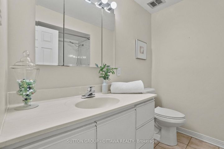 Photo 28 at 45 Larkspur Drive, Nepean (Lynwood Village), Ottawa