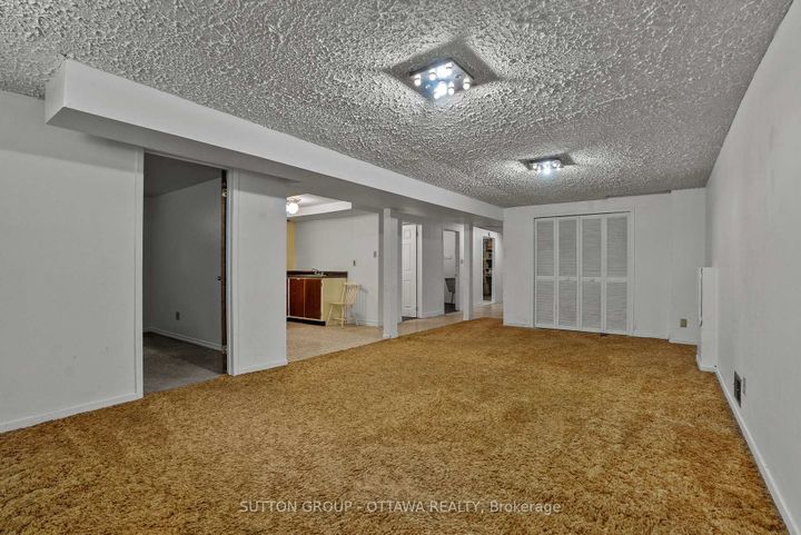 Photo 32 at 45 Larkspur Drive, Nepean (Lynwood Village), Ottawa