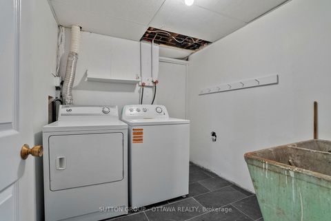 Photo 35 at 45 Larkspur Drive, Nepean (Lynwood Village), Ottawa