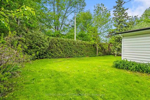 Photo 43 at 45 Larkspur Drive, Nepean (Lynwood Village), Ottawa
