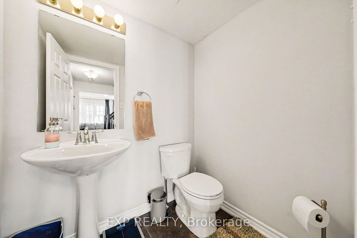 Photo 14 at 2433 Nutgrove Avenue, Nepean (Half Moon Bay), Ottawa