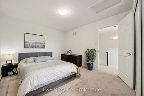 Photo 15 at 2433 Nutgrove Avenue, Nepean (Half Moon Bay), Ottawa