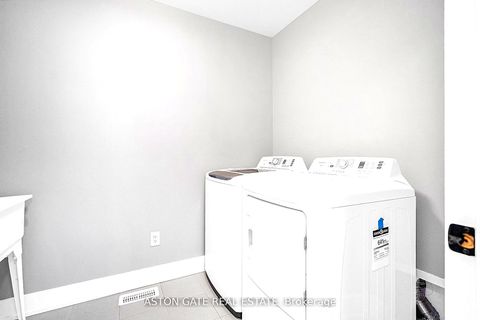 Photo 29 at 856 Moonrise Terrace, Nepean (Half Moon Bay), Ottawa
