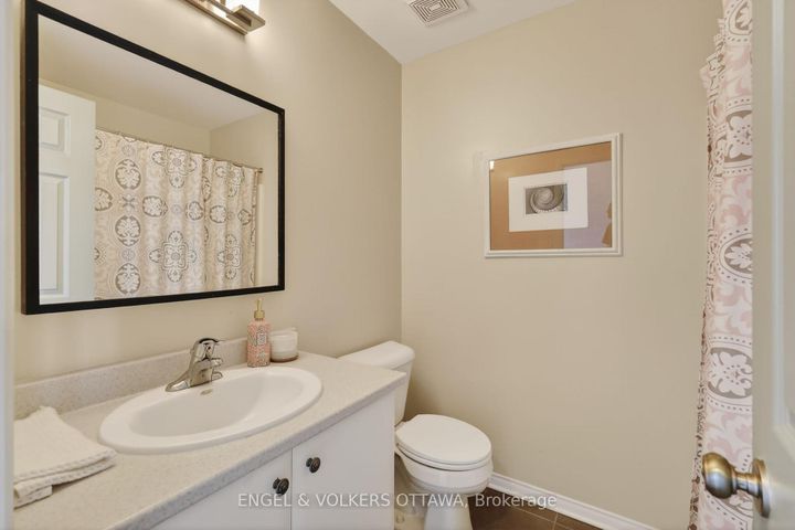 Photo 34 at 103 Goldwood Private, Nepean (Stonebridge), Ottawa