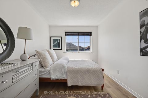 Photo 30 at 103 Goldwood Private, Nepean (Stonebridge), Ottawa