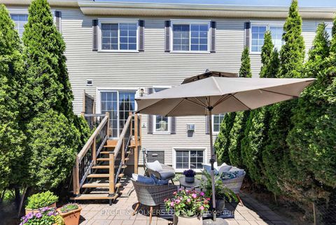 Photo 36 at 103 Goldwood Private, Nepean (Stonebridge), Ottawa