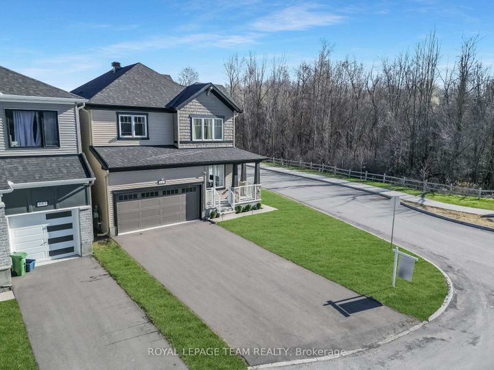 Photo 25 at 647 Cygnus Street, Nepean (Half Moon Bay), Ottawa