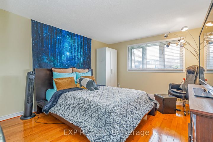 Photo 7 at 12 - 2610 Draper Avenue, Nepean (Redwood Park), Ottawa