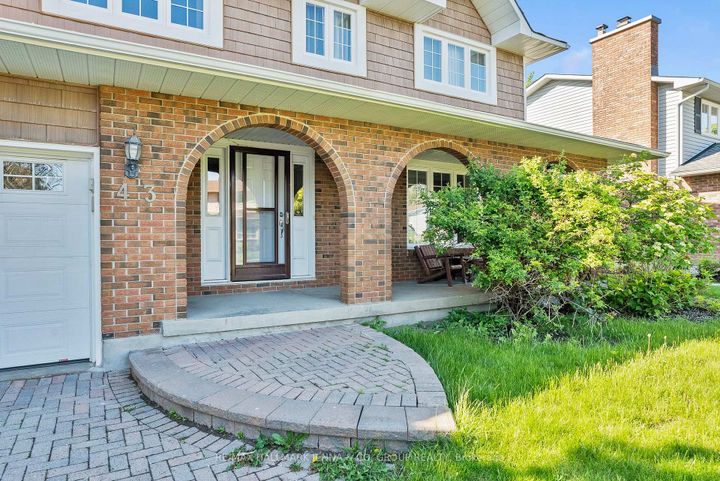 Photo 1 at 43 Elke Drive, Nepean (Knollsbrook), Ottawa