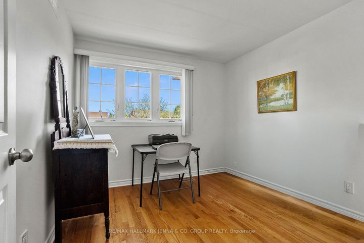 Photo 25 at 43 Elke Drive, Nepean (Knollsbrook), Ottawa