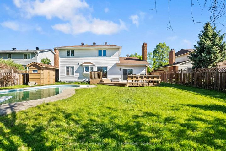 Photo 34 at 43 Elke Drive, Nepean (Knollsbrook), Ottawa