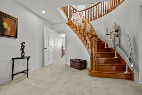Photo 3 at 43 Elke Drive, Nepean (Knollsbrook), Ottawa