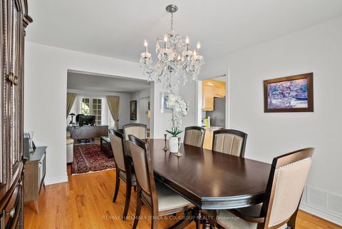 Photo 7 at 43 Elke Drive, Nepean (Knollsbrook), Ottawa