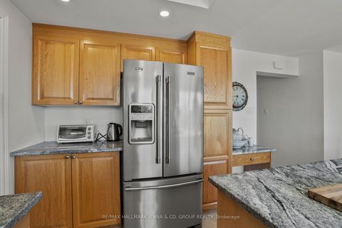 Photo 13 at 43 Elke Drive, Nepean (Knollsbrook), Ottawa