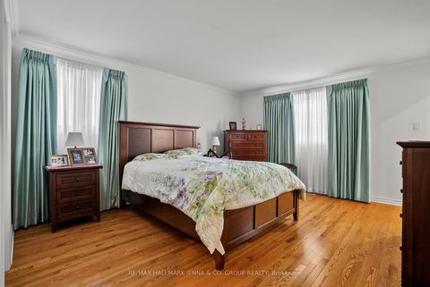 Photo 19 at 43 Elke Drive, Nepean (Knollsbrook), Ottawa