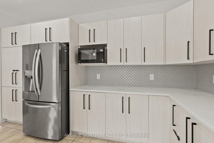 Photo 10 at 17 Fossa Terrace, Nepean (Half Moon Bay), Ottawa