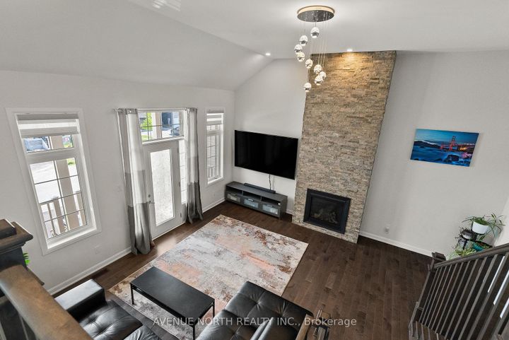 Photo 21 at 17 Fossa Terrace, Nepean (Half Moon Bay), Ottawa