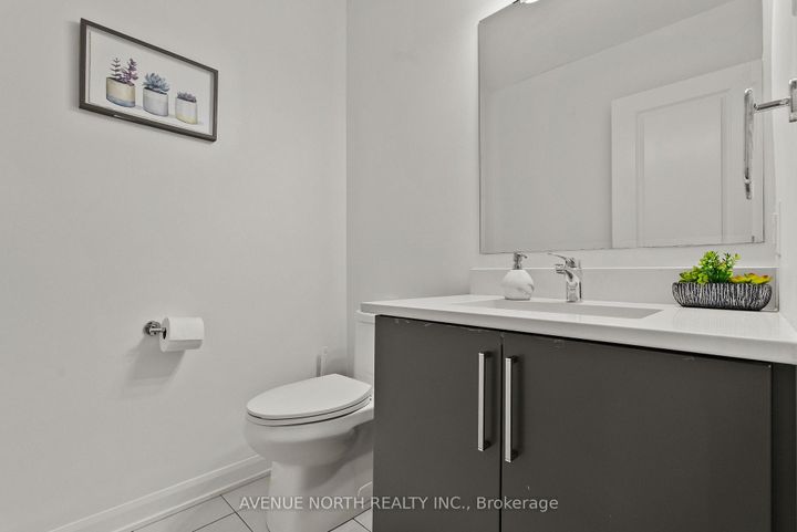 Photo 34 at 17 Fossa Terrace, Nepean (Half Moon Bay), Ottawa