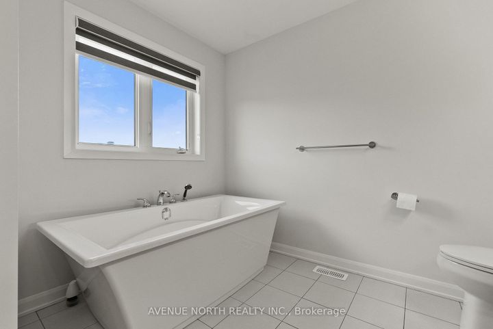 Photo 37 at 17 Fossa Terrace, Nepean (Half Moon Bay), Ottawa
