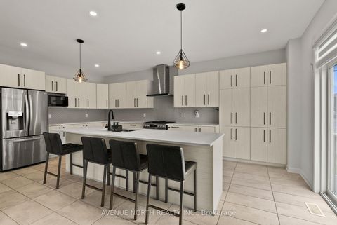 Photo 5 at 17 Fossa Terrace, Nepean (Half Moon Bay), Ottawa