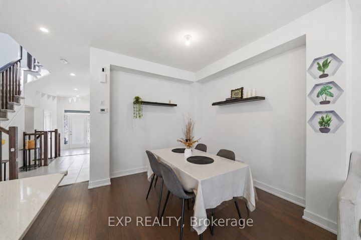 Photo 10 at 57 Robusta Lane, Nepean (Heritage Park), Ottawa