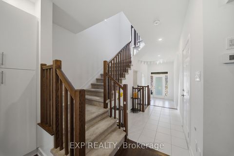 Photo 11 at 57 Robusta Lane, Nepean (Heritage Park), Ottawa