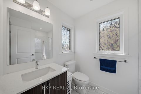 Photo 16 at 57 Robusta Lane, Nepean (Heritage Park), Ottawa