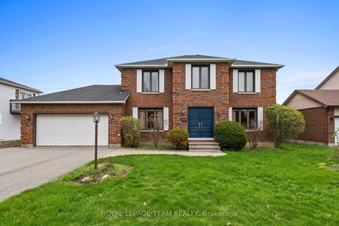 Photo 0 at 28 Parmalea Crescent, Nepean (Pineglen/Country Place), Ottawa