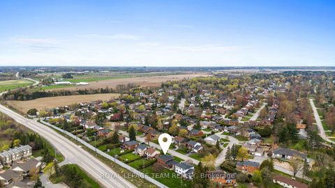 Photo 41 at 28 Parmalea Crescent, Nepean (Pineglen/Country Place), Ottawa