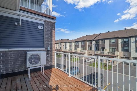 Photo 22 at 2 - 703 Chromite Pv Private, Nepean (Heritage Park), Ottawa