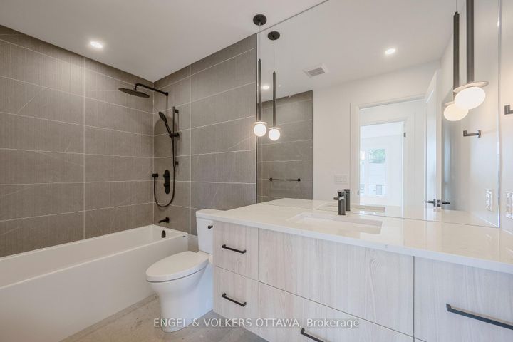 Photo 26 at 75A Granton Avenue, Nepean (Meadowlands/St. Claire Gardens), Ottawa