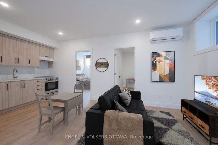 Photo 31 at 75A Granton Avenue, Nepean (Meadowlands/St. Claire Gardens), Ottawa