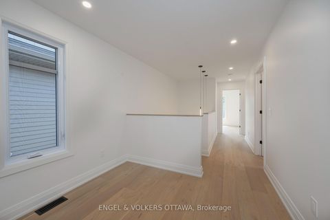 Photo 13 at 75A Granton Avenue, Nepean (Meadowlands/St. Claire Gardens), Ottawa