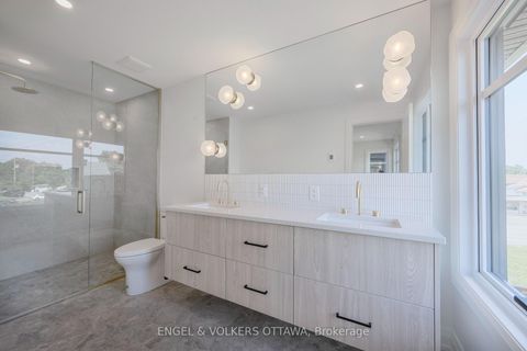 Photo 19 at 75A Granton Avenue, Nepean (Meadowlands/St. Claire Gardens), Ottawa