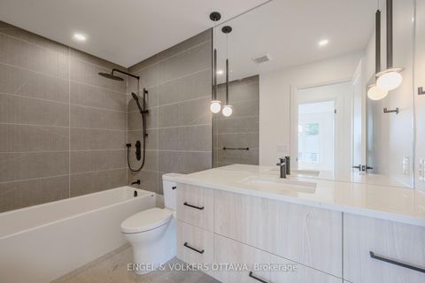 Photo 26 at 75A Granton Avenue, Nepean (Meadowlands/St. Claire Gardens), Ottawa
