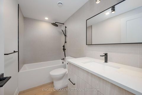 Photo 37 at 75A Granton Avenue, Nepean (Meadowlands/St. Claire Gardens), Ottawa