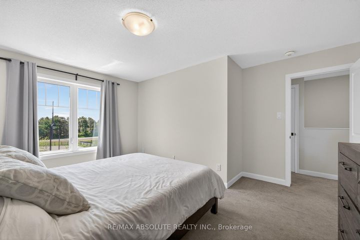 Photo 22 at 912 Lixnaw Court, Nepean (Half Moon Bay), Ottawa