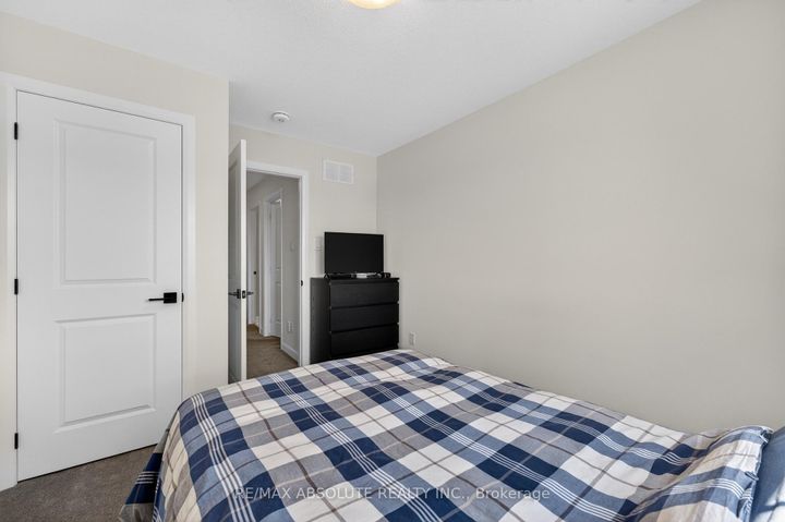 Photo 25 at 912 Lixnaw Court, Nepean (Half Moon Bay), Ottawa