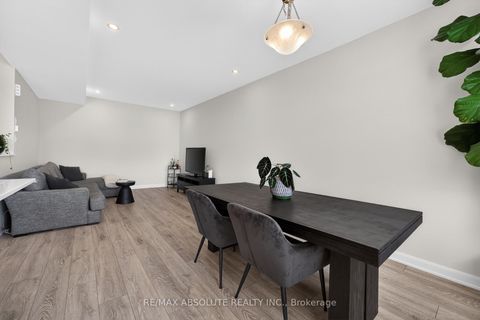 Photo 16 at 912 Lixnaw Court, Nepean (Half Moon Bay), Ottawa