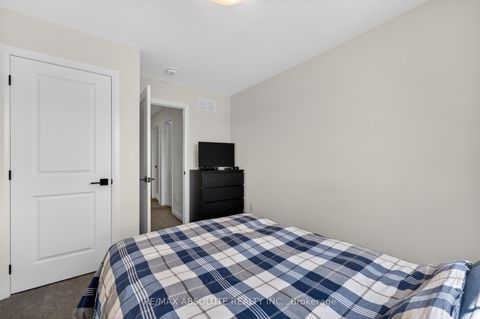 Photo 25 at 912 Lixnaw Court, Nepean (Half Moon Bay), Ottawa