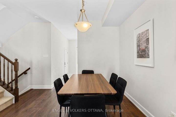 Photo 7 at 205 Geyser Place, Nepean (Hearts Desire), Ottawa