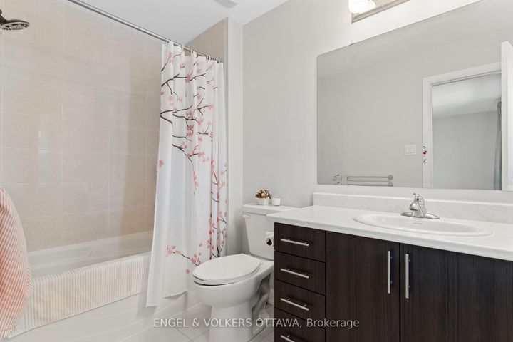 Photo 23 at 205 Geyser Place, Nepean (Hearts Desire), Ottawa