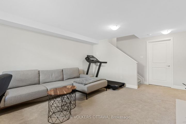 Photo 31 at 205 Geyser Place, Nepean (Hearts Desire), Ottawa