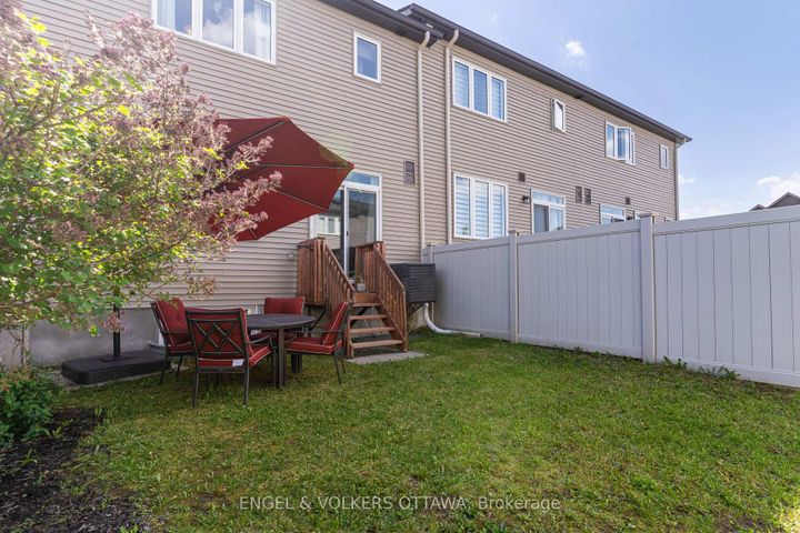 Photo 36 at 205 Geyser Place, Nepean (Hearts Desire), Ottawa