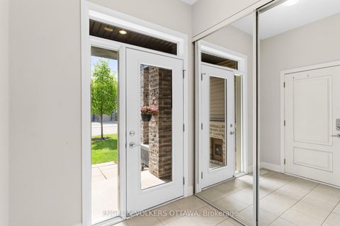Photo 2 at 205 Geyser Place, Nepean (Hearts Desire), Ottawa